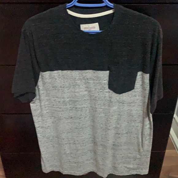 Hudson and Barrow NYC two colour t shirt with pocket. Size large - Picture 1 of 4